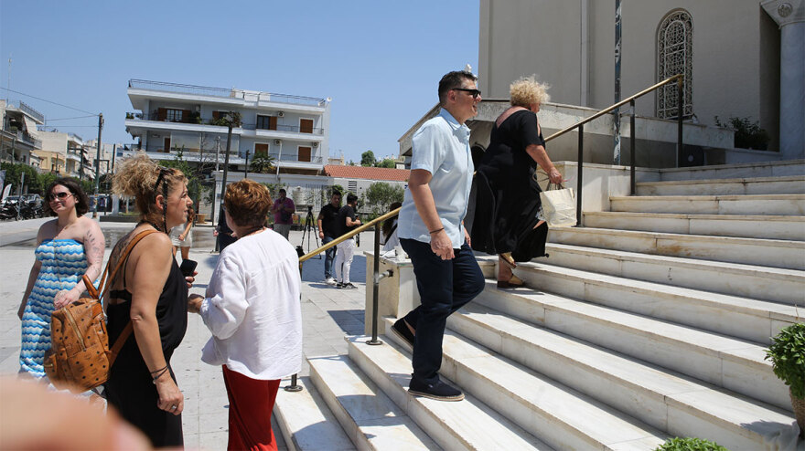 Χρίστος Αντωνιάδης – Αφροδίτη Τσώνου: Βάφτισαν τους δίδυμους γιους τους 