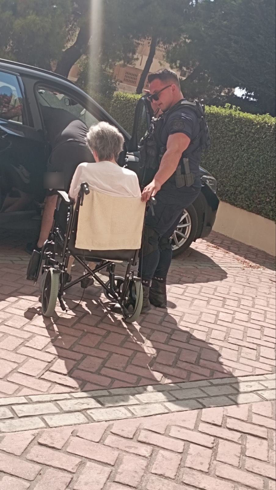  Φωτιές σε Κουβαρά - Λουτράκι: 146 απεγκλωβισμοί πολιτών από την ΕΛΑΣ