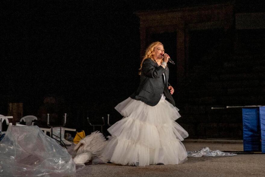 Κιτσοπούλου: Άνω κάτω η Επίδαυρος για τους «Σφήκες» - Δείτε βίντεο