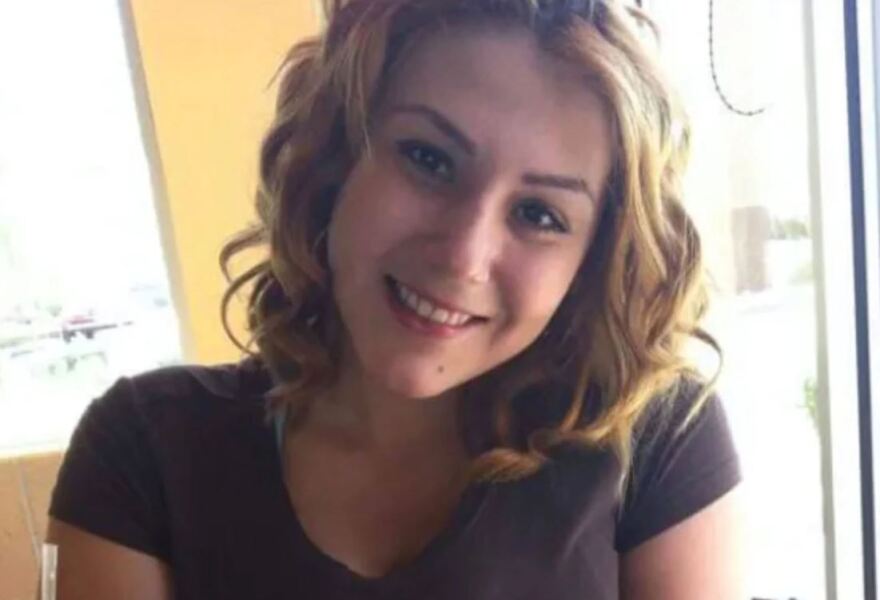 Καλιφόρνια: Τραγικός θάνατος για 27χρονη άστεγη μητέρα - Την κατακρεούργησε τρακτέρ με χορτοκοπτικό