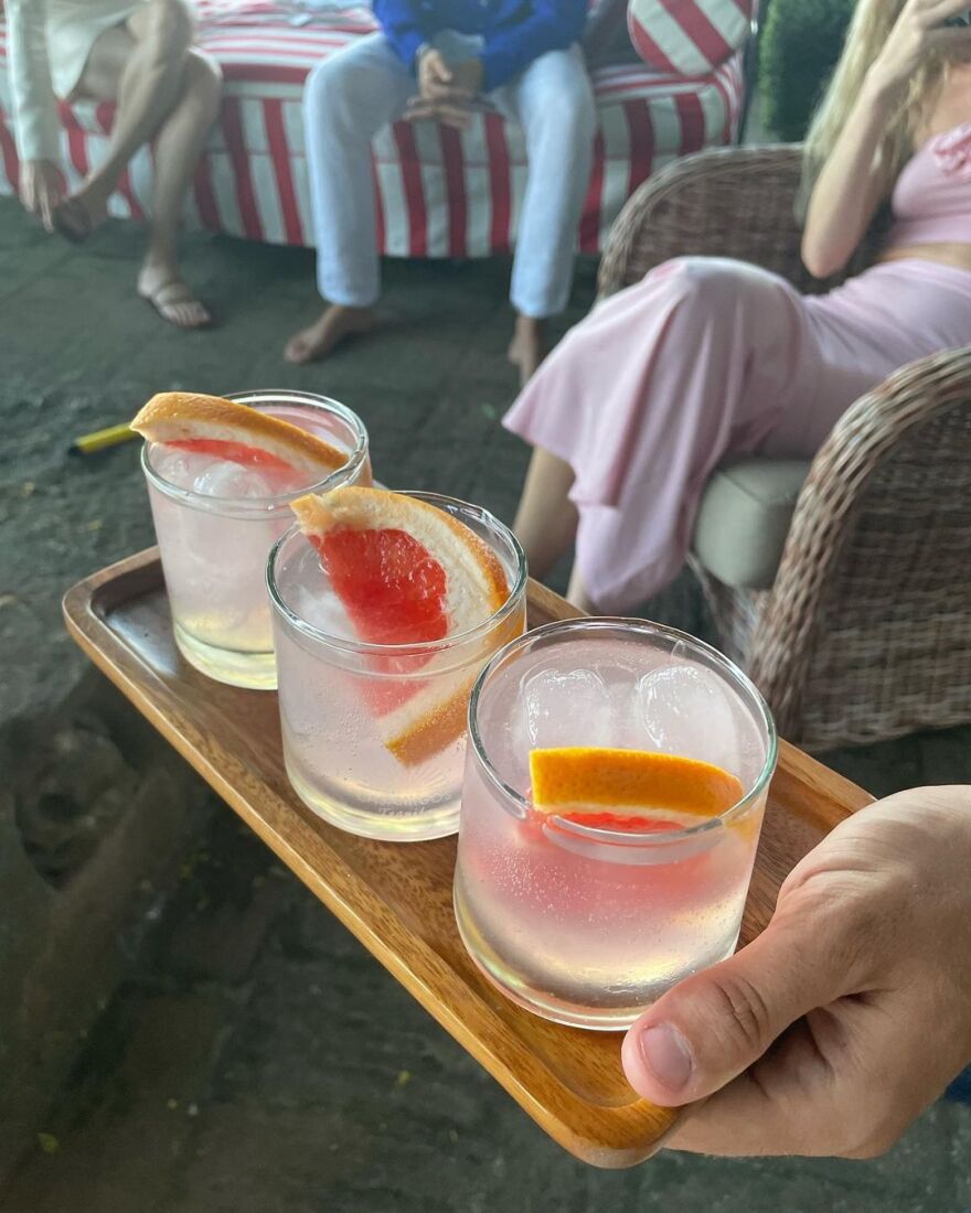 Μαρία Ολυμπία – Κωνσταντίνος Αλέξιος: Διακοπές σε πολυτελή βίλα στην Τοσκάνη