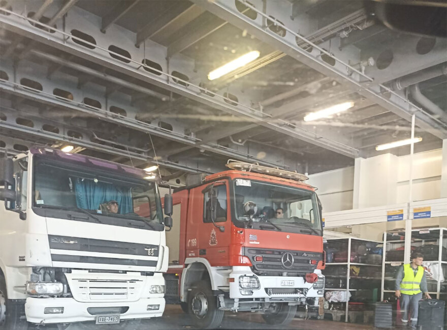 Ρόδος: Παραμένει ανεξέλεγκτο το πύρινο μέτωπο - Εκκενώθηκαν 3 χωριά, έκλεισε ο αρχαιολογικός χώρος της Καμείρου