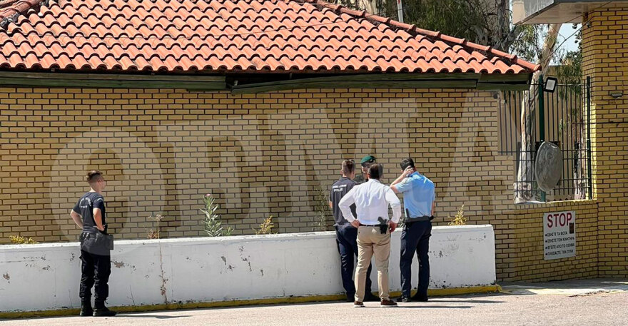 Σοβαρό επεισόδιο στη Β' μοίρα Αλεξιπτωτιστών με υπαξιωματικό που κρατούσε όμηρο τον διοικητή - Έληξε αναίμακτα