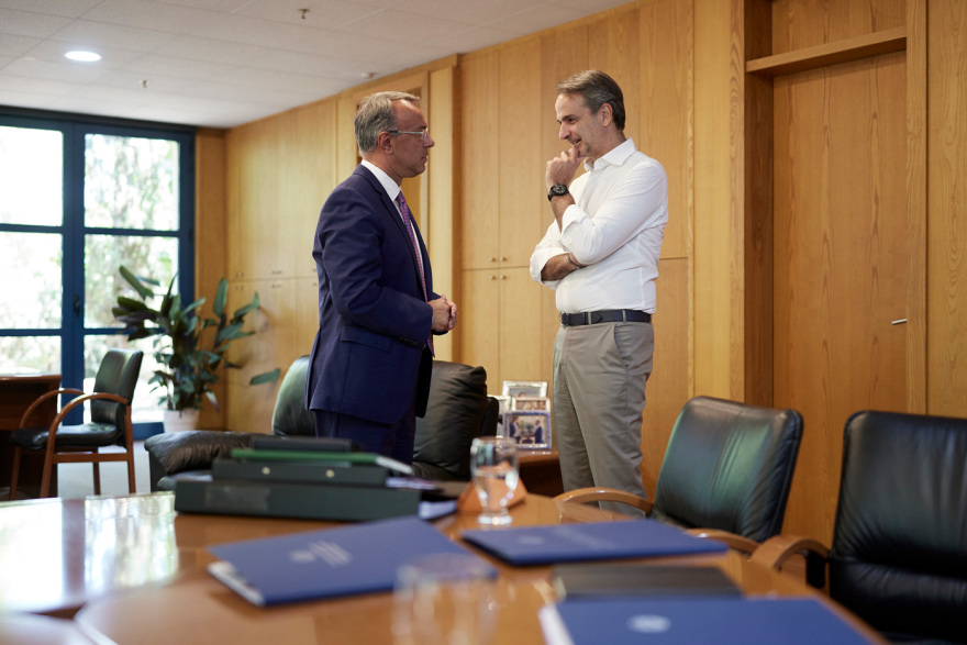 Κυριάκος Μητσοτάκης: Στις αρχές του 2024 τα πρώτα 250 ηλεκτροκίνητα λεωφορεία - Έρχεται και το Μετρό της Θεσσαλονίκης