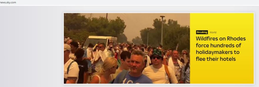 Φωτιά στη Ρόδο: Στα πρωτοσέλιδα των βρετανικών εφημερίδων οι πυρκαγιές - Μαρτυρίες τουριστών
