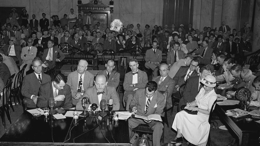 Ρόμπερτ Οπενχάιμερ: Ο «πατέρας» της ατομικής βόμβας