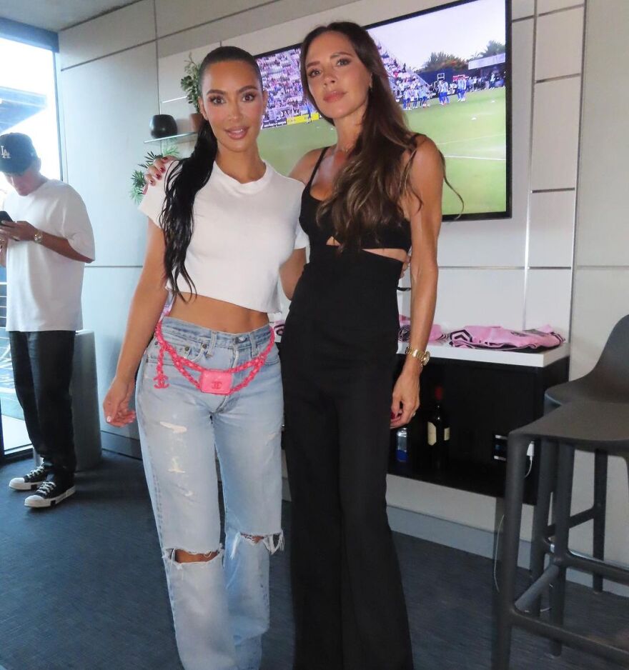 Μπέκαμ: Οι φωτογραφίες τους από το ματς της Ίντερ Μαϊάμι με την Κιμ Καρντάσιαν και τον Λεμπρόν Τζέιμς