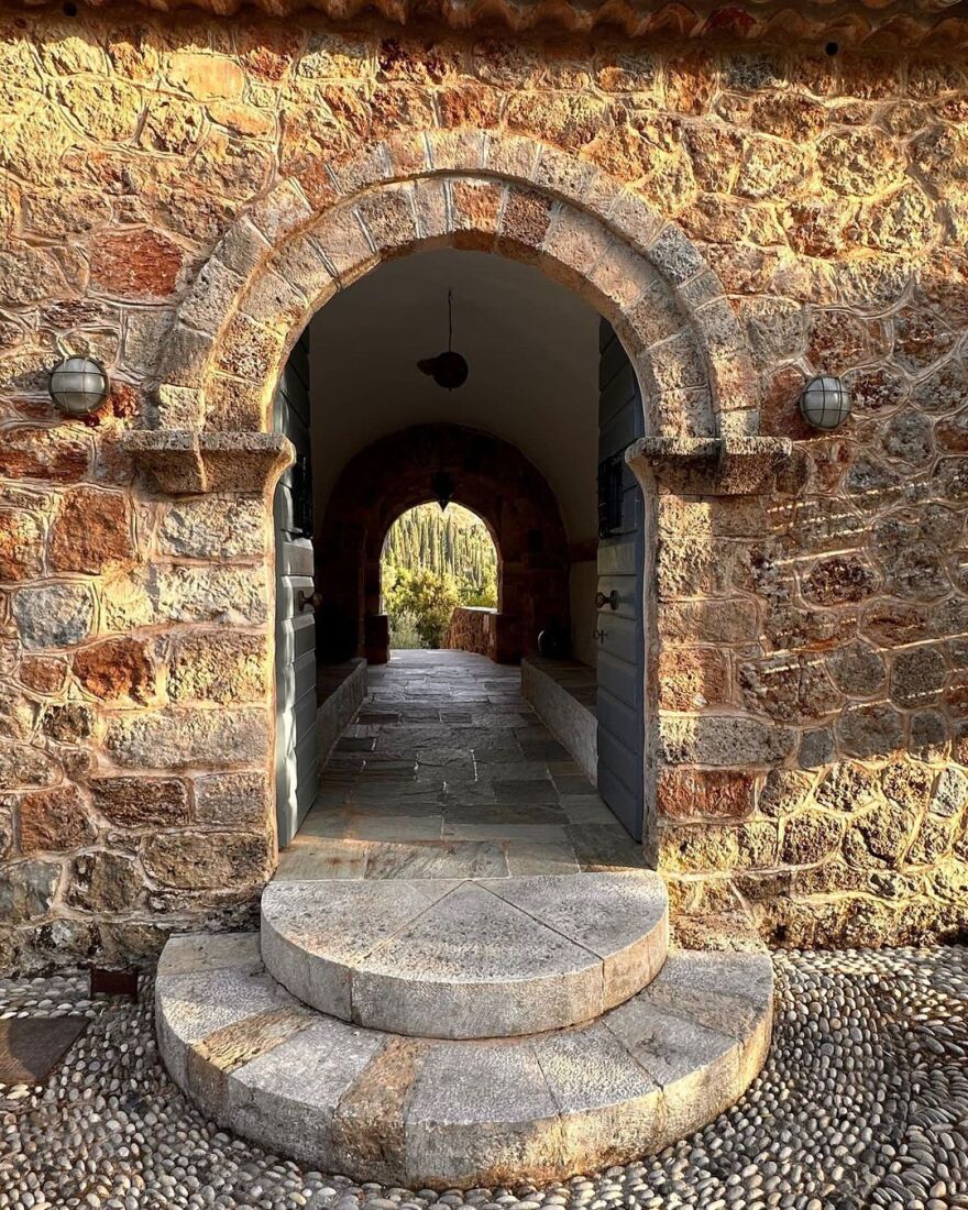 Μαρία Σαράποβα: Περνάει το καλοκαίρι της στην Πελοπόννησο - Δείτε φωτογραφίες