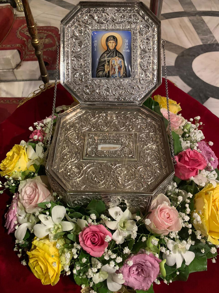 Φωτιά στη Ρόδο: Συνεχείς μάχες με τις αναζωπυρώσεις στα τρία μέτωπα - Σε γυμναστήρια και σχολεία χιλιάδες τουρίστες