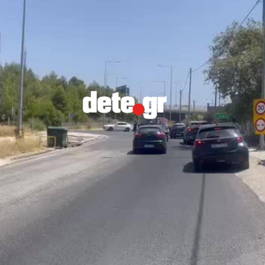 Κατάρρευση γέφυρας στην Πάτρα: «Βγάζαμε κάτι παλιοσίδερα και έπεσε πάνω μας» λέει αυτόπτης μάρτυρας – Δείτε βίντεο