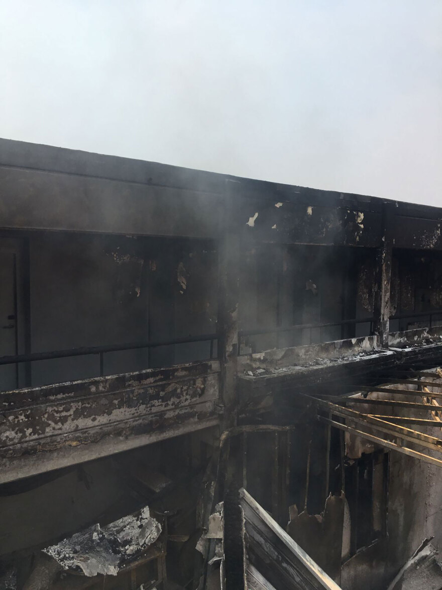 Φωτιά στη Ρόδο: Στάχτες έγινε ξενοδοχείο - Δείτε βίντεο και φωτογραφίες