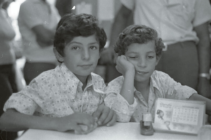 Κύπρος 49 χρόνια μετά: Όταν ο «Αττίλας» μπήκε στο χωριό το καλοκαίρι του '74 - Η συγκλονιστική ιστορία δύο αδελφών 