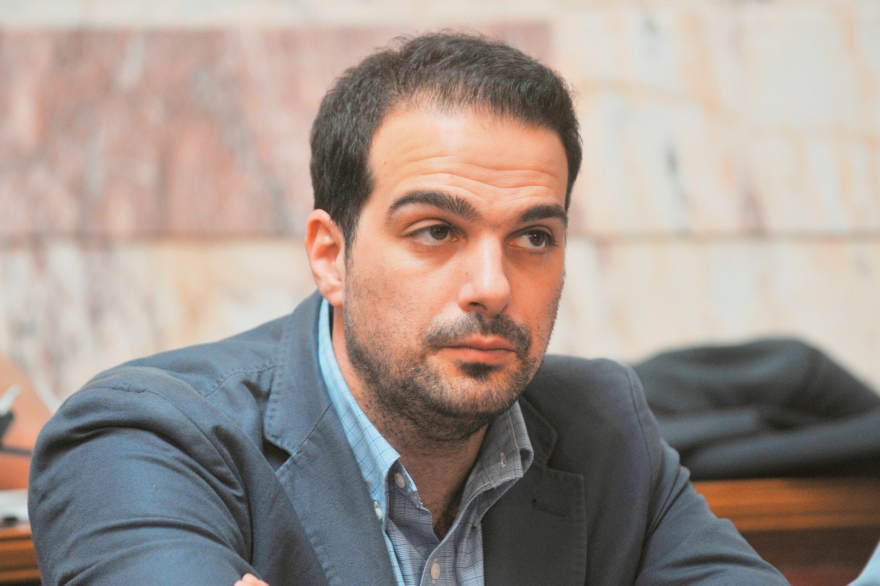 Έφη Αχτσιόγλου: Ολοι οι άνθρωποι  στο επιτελείο της υποψήφιας προέδου του ΣΥΡΙΖΑ