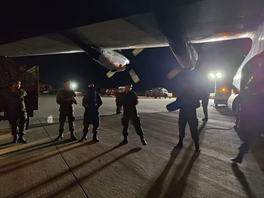 Φωτιά στη Ρόδο: Η μεγάλη επιχείρηση στήριξης των πυρόπληκτων - Ομαλοποιείται η κατάσταση στο αεροδρόμιο