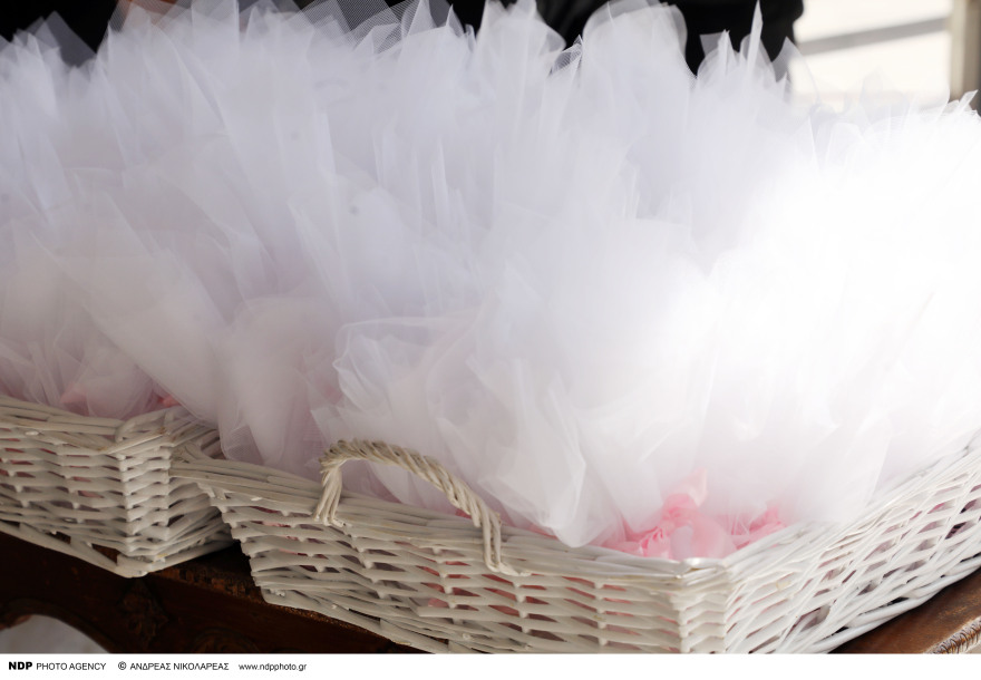 Τζίνα Ντρούλις: Θλίψη στην κηδεία της δημοσιογράφου - Δείτε φωτογραφίες