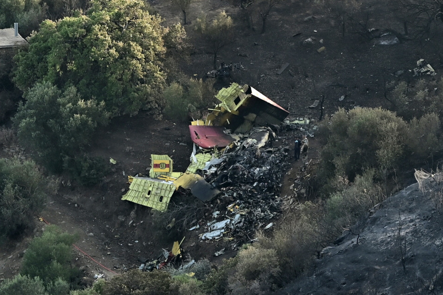 Πτώση Canadair: Τα 20 μοιραία εκατοστά που οδήγησαν στην συντριβή - Πού καταλήγουν οι ερευνητές