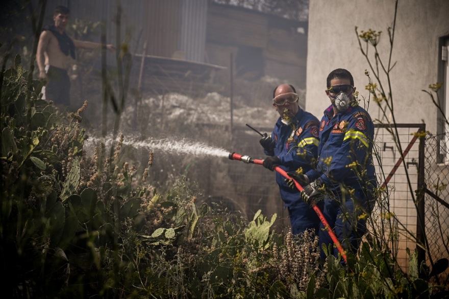 Φωτιές στη Φθιώτιδα: Πύρινα μέτωπα σε Λαμία και Τιθορέα