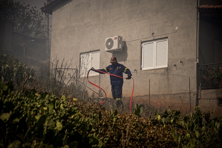 Φωτιές στη Φθιώτιδα: Πύρινα μέτωπα σε Λαμία και Τιθορέα