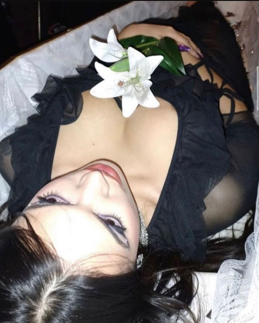 Πάρτι γενεθλίων σε στιλ... κηδείας από Βραζιλιάνα influencer