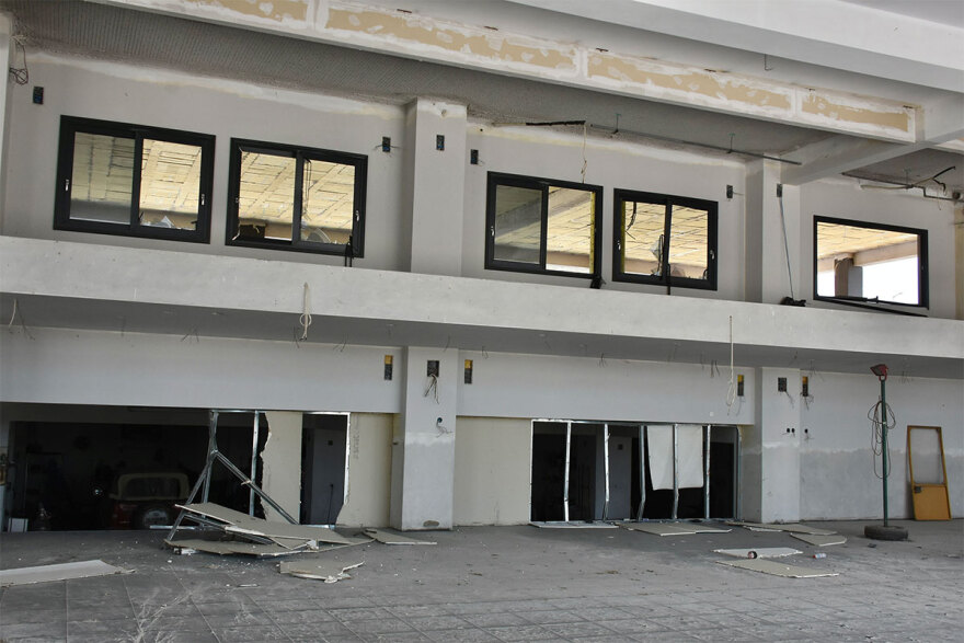 Νέες εικόνες καταστροφής από την έκρηξη στην αποθήκη πυρομαχικών στη Νέα Αγχίαλο