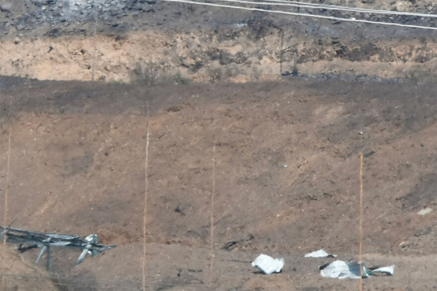 Νέες εικόνες καταστροφής από την έκρηξη στην αποθήκη πυρομαχικών στη Νέα Αγχίαλο