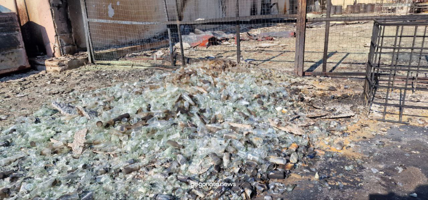 Νέες εικόνες καταστροφής από την έκρηξη στην αποθήκη πυρομαχικών στη Νέα Αγχίαλο