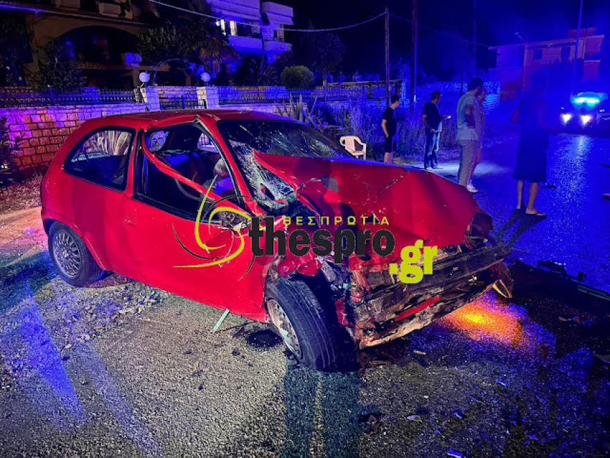 Ηγουμενίτσα: Πλαγιομετωπική σύγκρουση ΙΧ - Δύο τραυματίες, ανάμεσά τους ο δήμαρχος της περιοχής