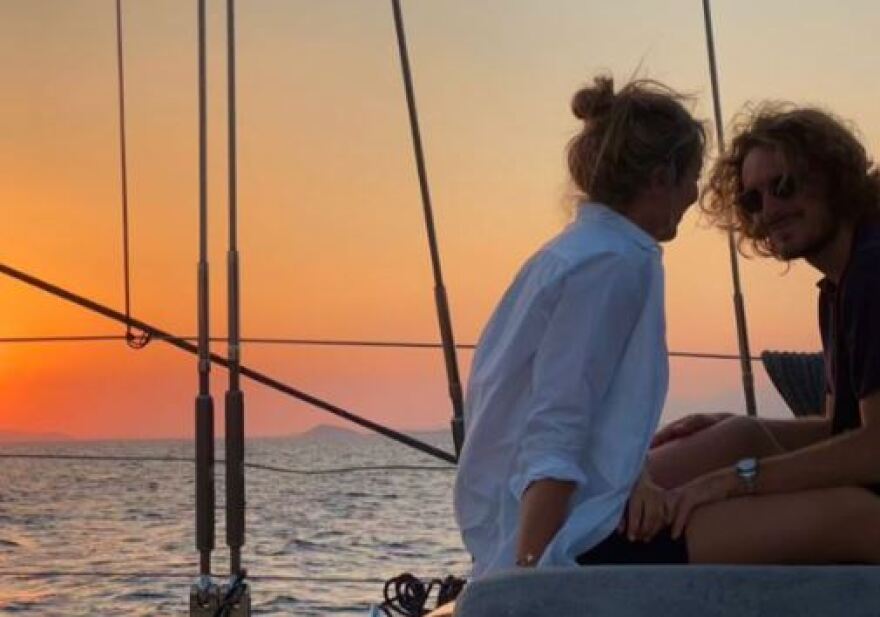 Τσιτσιπάς για τις διακοπές του στο Αιγαίο: «Τίποτα δεν συγκρίνεται με το ελληνικό καλοκαίρι» - Δείτε βίντεο και φωτογραφίες