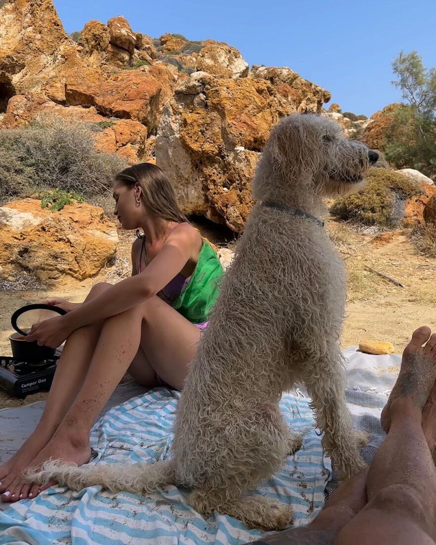 Ηλίας Μπόγδανος – Αλεξάνδρα Εξαρχοπούλου: Απολαμβάνουν τις διακοπές τους στα ελληνικά νησιά