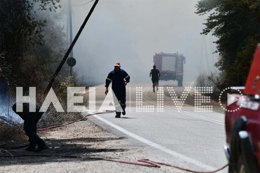 Ηλεία: Μέτωπα σε Παλαιοβαρβάσαινα, Σαλμώνη και Αρχαία Ολυμπία - Κοντά σε σπίτια οι φλόγες, μήνυμα 112 για εκκένωση