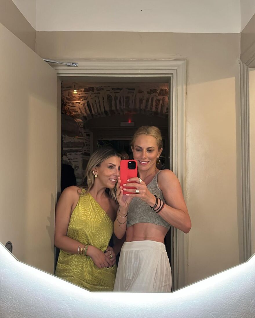 Ντορέττα Παπαδημητρίου: Στη Σύρο για διακοπές 