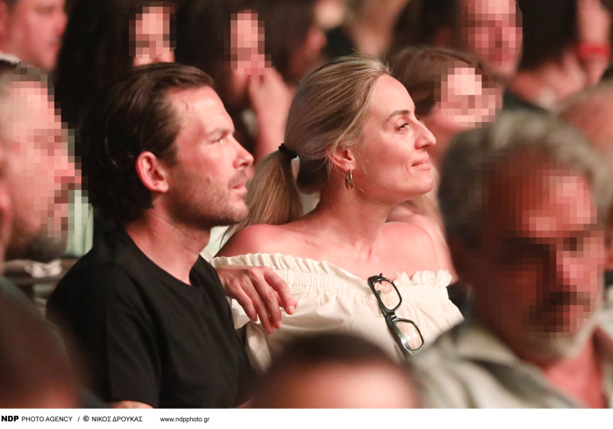 Ελεονώρα Μελέτη: Σε βραδινή έξοδο με τον σύζυγό της, Θοδωρή Μαροσούλη