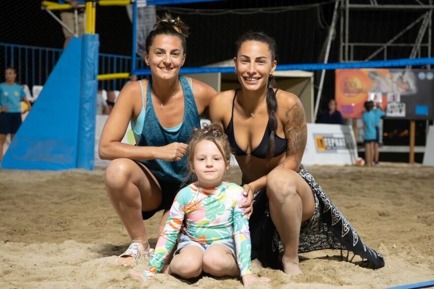 Μπιτς Βόλεϊ, Agios Nikolaos Finals, Ρίτσα Καζάκου: Η επιχειρηματίας, μητέρα που έκανε το όνειρο της πραγματικότητα