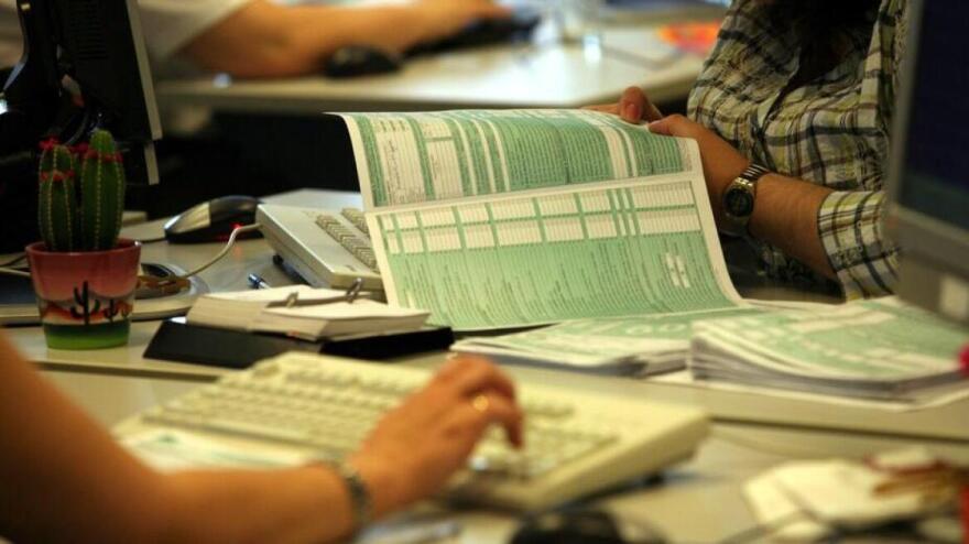 Airbnb: Έρχονται έλεγχοι, «ξεσκαρτάρισμα» και ΦΠΑ