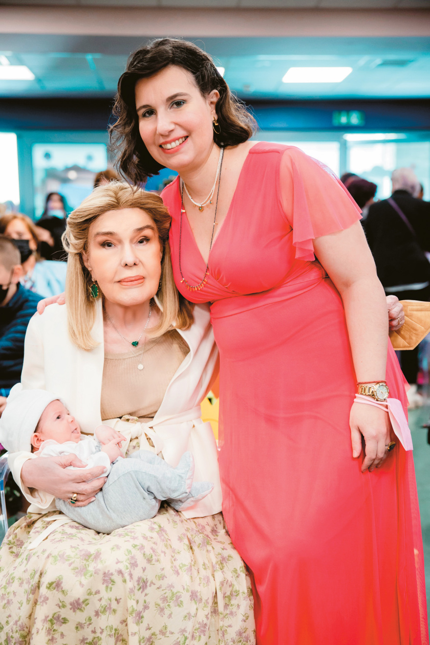 Μαριάννα Β. Βαρδινογιάννη: Τέσσερις νέοι από τους 1.340 που πέρασαν από την «Ελπίδα» μιλούν για την αείμνηστη ευεργέτιδα