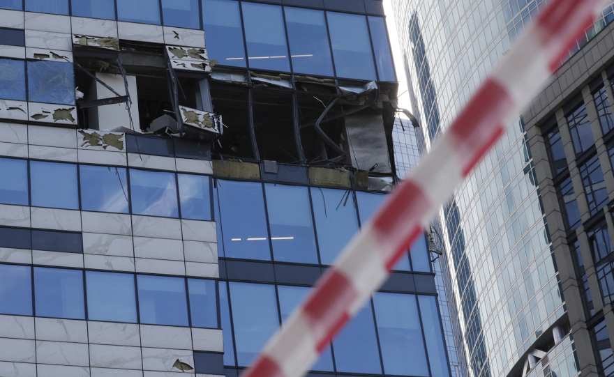 Οι Ρώσοι «δείχνουν» τους Ουκρανούς για την επίθεση με drone - Χτυπήθηκε κτήριο που στεγάζει υπηρεσίες υπουργείων