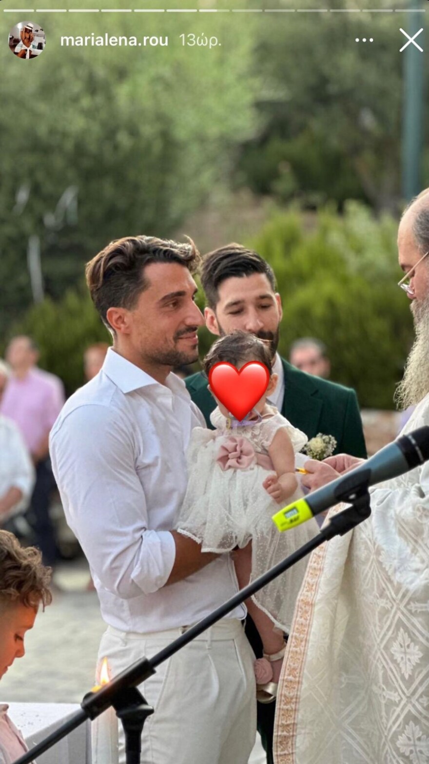 Σάκης Κατσούλης: Πάντρεψε φιλικό του ζευγάρι και βάπτισε την κόρη τους