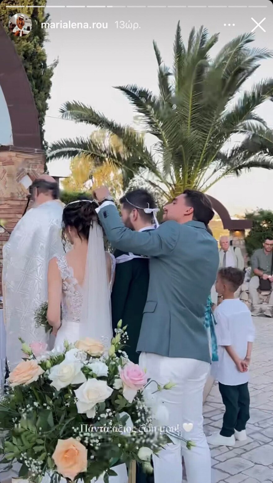 Σάκης Κατσούλης: Πάντρεψε φιλικό του ζευγάρι και βάπτισε την κόρη τους