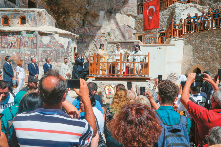 Τουρκία: Γιατί ο Ερντογάν έκανε πίσω για την Παναγία Σουμελά