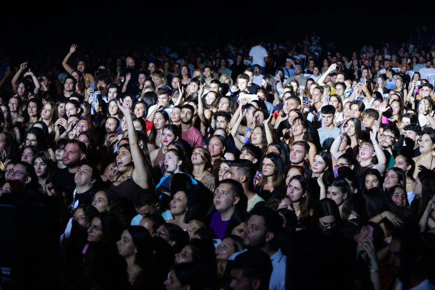 Νατάσσα Μποφίλιου: Φωτογραφίες από τη συναυλία της στην Κέρκυρα