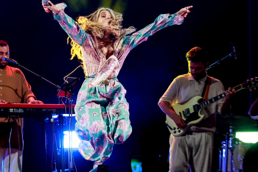 Νατάσσα Μποφίλιου: Φωτογραφίες από τη συναυλία της στην Κέρκυρα