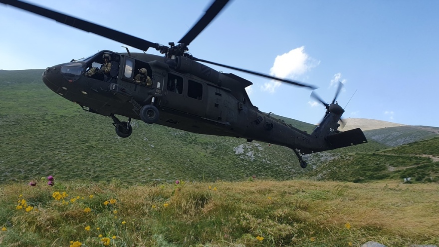 ΓΕΕΘΑ: Συνεκπαίδευση Ειδικών Δυνάμεων Ελλάδας και ΗΠΑ - Δείτε βίντεο και φωτογραφίες