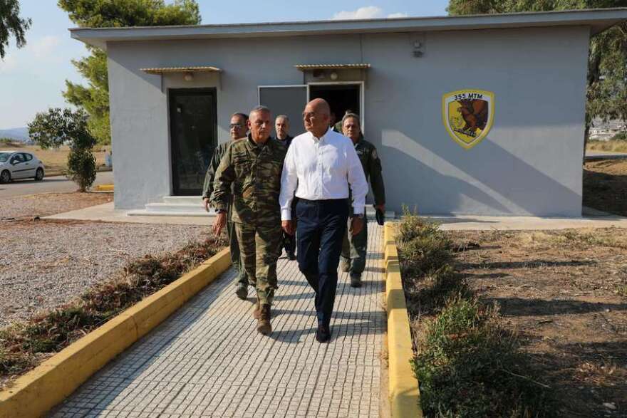 Δένδιας από την 112 ΠΜ: Αυξάνεται το πτητικό επίδομα των πιλότων των πυροσβεστικών αεροσκαφών