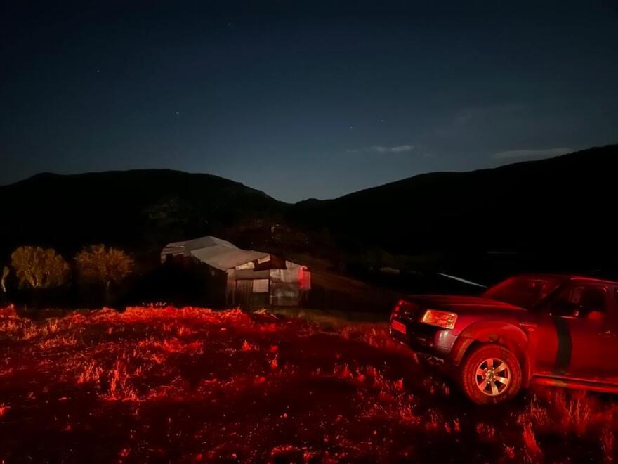 Φωτιά σε ποιμνιοστάσιο στο χωριό Ανάβρα της Μαγνησίας - Δείτε φωτογραφίες