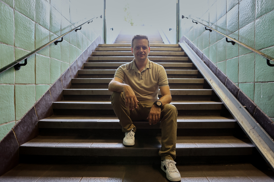 Χάρης Δούκας: Ο πανεπιστημιακός που κέρδισε τους Αθηναίους - Το βιογραφικό του και το πράσινο πλάνο