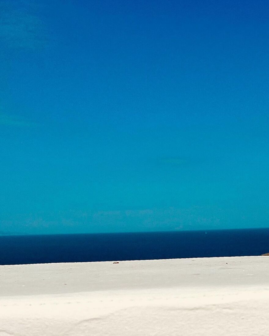 Σάσα Μπάρον Κοέν: Ο «Μπόρατ» ενθουσιάστηκε με την Ελλάδα - Οι φωτογραφίες από την Αντίπαρο