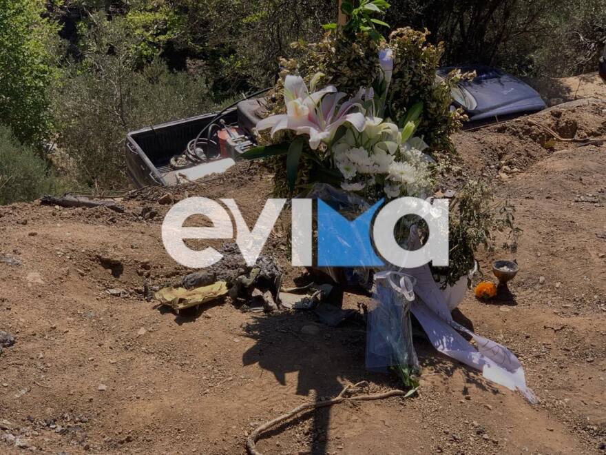 Πτώση Canadair στην Κάρυστο: Σε κλίμα συγκίνησης το 9ήμερο μνημόσυνο για τους ήρωες-πιλότους στην Εύβοια