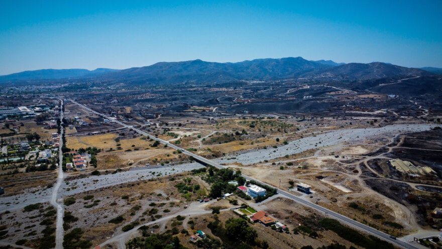 Φωτιά στη Ρόδο: Drone δείχνει την καταστροφή στο νησί μετά την πυρκαγιά - Δείτε φωτογραφίες