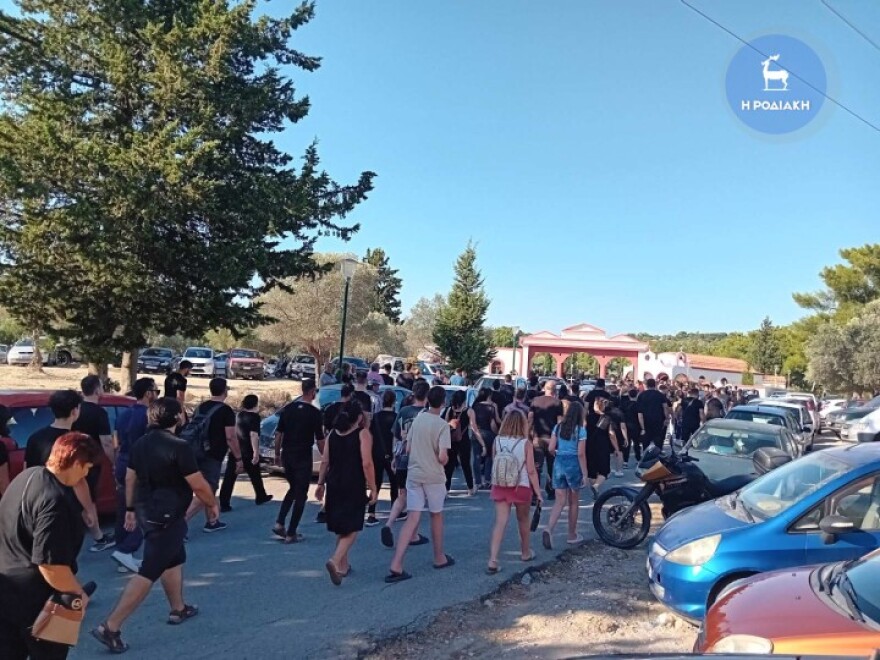 Ρόδος: Στον Αρχάγγελο η κηδεία του 40χρονου εθελοντή πυροσβέστη - Ολοκληρώθηκε η δεύτερη νεκροψία