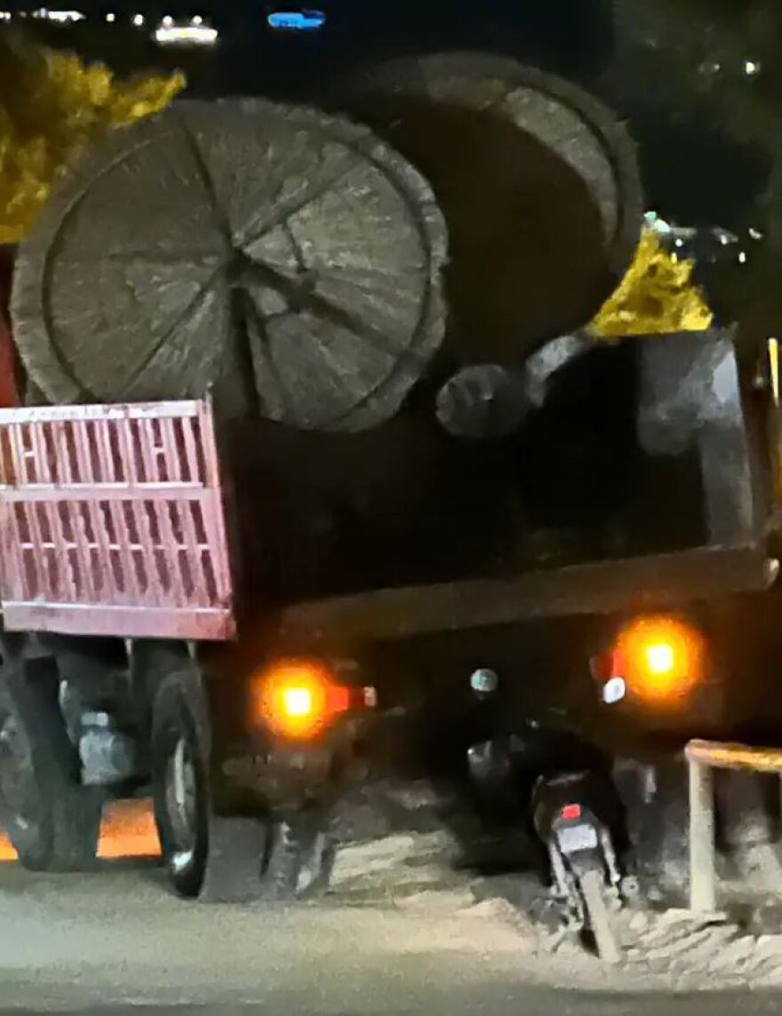 Κίνημα της πετσέτας: Σαφάρι για τις παράνομες ξαπλώστρες - Πού επιτρέπονται και πού όχι